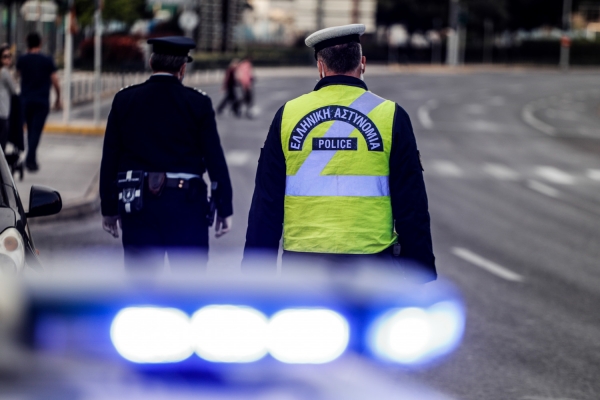 &Kappa;&omicron;&rho;&omega;&nu;&omicron;ϊό&sigmaf;: &Alpha;&upsilon;&tau;ό &epsilon;ί&nu;&alpha;&iota; &tau;&omicron; &pi;&rho;&omicron;&sigma;&chi;έ&delta;&iota;&omicron; &gamma;&iota;&alpha; &tau;&eta; &sigma;&tau;&alpha;&delta;&iota;&alpha;&kappa;ή ά&rho;&sigma;&eta; &tau;&omega;&nu; &mu;έ&tau;&rho;&omega;&nu;