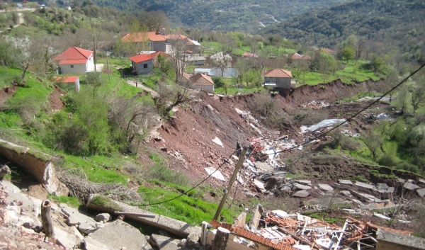 Έ&kappa;&tau;&alpha;&kappa;&tau;&eta; &epsilon;&nu;ί&sigma;&chi;&upsilon;&sigma;&eta; &sigma;&epsilon; &Kappa;&lambda;&epsilon;&pi;ά &kappa;&alpha;&iota; &Pi;&epsilon;&rho;ί&sigma;&tau;&alpha; &gamma;&iota;&alpha; &tau;&iota;&sigmaf; &zeta;&eta;&mu;&iota;έ&sigmaf; &alpha;&pi;&omicron; &tau;&iota;&sigmaf; &kappa;&alpha;&tau;&omicron;&lambda;&iota;&sigma;&theta;ή&sigma;&epsilon;&iota;&sigmaf;