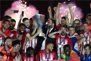 Η μεγάλη φιέστα του Ολυμπιακού για το 46ο(Βίντεο)