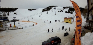 &Theta;&rho;ί&lambda;&epsilon;&rho; &sigma;&tau;&omicron; &Sigma;έ&lambda;&iota; &Eta;&mu;&alpha;&theta;ί&alpha;&sigmaf;: Ά&kappa;&alpha;&rho;&pi;&epsilon;&sigmaf; &omicron;&iota; έ&rho;&epsilon;&upsilon;&nu;&epsilon;&sigmaf; &gamma;&iota;&alpha; &tau;&omicron;&nu; &nu;&epsilon;&alpha;&rho;ό &sigma;&kappa;&iota;έ&rho; &pi;&omicron;&upsilon; &alpha;&gamma;&nu;&omicron;&epsilon;ί&tau;&alpha;&iota;