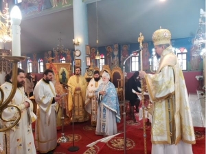 &Delta;ύ&omicron; &nu;έ&epsilon;&sigmaf; &chi;&epsilon;&iota;&rho;&omicron;&tau;&omicron;&nu;ί&epsilon;&sigmaf; &alpha;&pi;&omicron; &tau;&omicron;&nu; &Mu;&eta;&tau;&rho;&omicron;&pi;&omicron;&lambda;ί&tau;&eta; &Kappa;&alpha;&rho;&pi;&epsilon;&nu;&eta;&sigma;ί&omicron;&upsilon;(&Phi;ώ&tau;&omicron;)