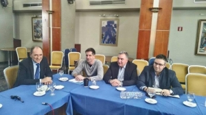 &Sigma;&upsilon;&nu;ά&nu;&tau;&eta;&sigma;&eta; &Mu;&pi;&alpha;&kappa;&omicron;&gamma;&iota;ά&nu;&nu;&eta; &mu;&epsilon; &tau;&omicron;&nu; &upsilon;&pi;&omicron;&upsilon;&rho;&gamma;ό &Epsilon;&nu;έ&rho;&gamma;&epsilon;&iota;&alpha;&sigmaf; &Gamma;. &Sigma;&tau;&alpha;&theta;ά&kappa;&eta;