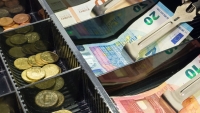 &Mu;&eta; &epsilon;&pi;&iota;&sigma;&tau;&rho;&epsilon;&pi;&tau;έ&alpha; &alpha;&pi;&omicron;&zeta;&eta;&mu;ί&omega;&sigma;&eta; &alpha;&pi;ό 1.000 έ&omega;&sigmaf; 4.000 &epsilon;&upsilon;&rho;ώ &gamma;&iota;&alpha; &kappa;ά&theta;&epsilon; &kappa;&lambda;&epsilon;&iota;&sigma;&tau;ή &epsilon;&pi;&iota;&chi;&epsilon;ί&rho;&eta;&sigma;&eta;