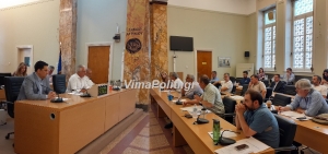 &Mu;&epsilon; 13 &theta;έ&mu;&alpha;&tau;&alpha; &sigma;&tau;&eta;&nu; &alpha;&tau;&zeta;έ&nu;&tau;&alpha; &tau;&omicron;&upsilon; &sigma;&upsilon;&nu;&epsilon;&delta;&rho;&iota;ά&zeta;&epsilon;&iota; &tau;&omicron; &delta;&eta;&mu;&omicron;&tau;&iota;&kappa;ό &sigma;&upsilon;&mu;&beta;&omicron;ύ&lambda;&iota;&omicron; &Alpha;&gamma;&rho;&iota;&nu;ί&omicron;&upsilon;(LIVE)