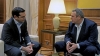 &Rho;&alpha;&gamma;&delta;&alpha;ί&epsilon;&sigmaf; &pi;&omicron;&lambda;&iota;&tau;&iota;&kappa;έ&sigmaf; &epsilon;&xi;&epsilon;&lambda;ί&xi;&epsilon;&iota;&sigmaf;:&Psi;ή&phi;&omicron; &epsilon;&mu;&pi;&iota;&sigma;&tau;&omicron;&sigma;ύ&nu;&eta;&sigmaf; &zeta;&eta;&tau;ά &omicron; &Tau;&sigma;ί&pi;&rho;&alpha;&sigmaf;-&Delta;&eta;&mu;&omicron;&psi;ή&phi;&iota;&sigma;&mu;&alpha; &zeta;&eta;&tau;ά &omicron; &Kappa;&alpha;&mu;&mu;έ&nu;&omicron;&sigmaf;