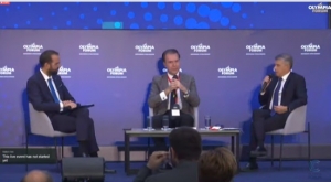 Σκληρή αντιπαράθεση Φαρμάκη-Αγοραστού για τον Αχελώο(Βίντεο)