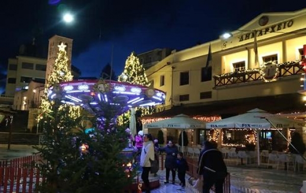 &Pi;&epsilon;&rho;ί &kappa;&alpha;&rho;&omicron;&upsilon;&zeta;έ&lambda; &omicron; &lambda;ό&gamma;&omicron;&sigmaf;-&Delta;ύ&omicron; &epsilon;&upsilon;&rho;ώ &gamma;&iota;&alpha; &mu;ί&alpha; &laquo;&beta;ό&lambda;&tau;&alpha;&raquo;