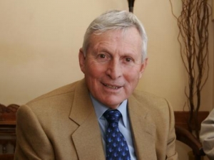 &Epsilon;&kappa;&delta;ή&lambda;&omega;&sigma;&eta; &mu;&nu;ή&mu;&eta;&sigmaf; &gamma;&iota;&alpha; &tau;&omicron;&nu; &alpha;&epsilon;ί&mu;&nu;&eta;&sigma;&tau;&omicron; &pi;&omicron;&lambda;&iota;&tau;&iota;&kappa;ό &amp; &gamma;&iota;&alpha;&tau;&rho;ό &Alpha;&nu;&delta;&rho;έ&alpha; &Kappa;&alpha;&rho;&alpha;&gamma;&kappa;&omicron;ύ&nu;&eta;