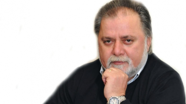 &Epsilon;&upsilon;&chi;έ&sigmaf; &alpha;&pi;&omicron; &tau;&omicron;&nu; &Beta;&omicron;&upsilon;&lambda;&epsilon;&upsilon;&tau;ή &Epsilon;&upsilon;&rho;&upsilon;&tau;&alpha;&nu;ί&alpha;&sigmaf; &Kappa;ώ&sigma;&tau;&alpha; &Kappa;&omicron;&nu;&tau;&omicron;&gamma;&epsilon;ώ&rho;&gamma;&omicron;