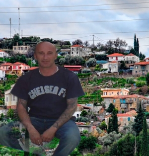 &Beta;&alpha;&theta;&iota;ά &theta;&lambda;ί&psi;&eta; &sigma;&tau;&eta;&nu; &Sigma;&pi;&omicron;&lambda;ά&iota;&tau;&alpha; &Alpha;&gamma;&rho;&iota;&nu;ί&omicron;&upsilon; &gamma;&iota;&alpha; &tau;&omicron; &theta;ά&nu;&alpha;&tau;&omicron; &tau;&omicron;&upsilon; 50&chi;&rho;&omicron;&nu;&omicron;&upsilon; &Delta;&eta;&mu;ή&tau;&rho;&eta; &Sigma;&tau;&rho;&alpha;&beta;&omicron;&mu;ύ&tau;&eta;