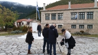&Gamma;&upsilon;&rho;ί&sigma;&mu;&alpha;&tau;&alpha; &sigma;&tau;&omicron; &iota;&sigma;&tau;&omicron;&rho;&iota;&kappa;ό &chi;&omega;&rho;&iota;ό &tau;&omega;&nu; &Kappa;&omicron;&rho;&upsilon;&sigma;&chi;ά&delta;&omega;&nu; &alpha;&pi;'&tau;&omicron; &kappa;&alpha;&nu;ά&lambda;&iota; &tau;&eta;&sigmaf; &Beta;&omicron;&upsilon;&lambda;ή&sigmaf;