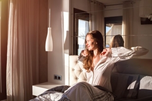 &laquo;&Sigma;ύ&mu;&mu;&alpha;&chi;&omicron;&sigmaf;&raquo; &tau;&omega;&nu; &gamma;&upsilon;&nu;&alpha;&iota;&kappa;ώ&nu; &tau;&omicron; &pi;&rho;&omega;&iota;&nu;ό &xi;ύ&pi;&nu;&eta;&mu;&alpha;