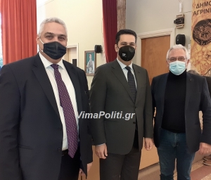 &Alpha;&gamma;&rho;ί&nu;&iota;&omicron;:&Nu;έ&omicron;&sigmaf; &pi;&rho;ό&epsilon;&delta;&rho;&omicron;&sigmaf; &tau;&omicron;&upsilon; &delta;&eta;&mu;&omicron;&tau;&iota;&kappa;&omicron;ύ &sigma;&upsilon;&mu;&beta;&omicron;&upsilon;&lambda;ί&omicron;&upsilon; &omicron; &Nu;ί&kappa;&omicron;&sigmaf; &Kappa;&alpha;&zeta;&alpha;&nu;&tau;&zeta;ή&sigmaf;.&Tau;&alpha; &nu;έ&alpha; &mu;έ&lambda;&eta; &tau;&omega;&nu; &epsilon;&pi;&iota;&tau;&rho;&omicron;&pi;ώ&nu;