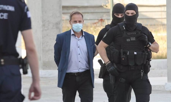 Ένοχος κατά πλειοψηφία για δύο βιασμούς ο Δημήτρης Λιγνάδης