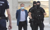 Έ&nu;&omicron;&chi;&omicron;&sigmaf; &kappa;&alpha;&tau;ά &pi;&lambda;&epsilon;&iota;&omicron;&psi;&eta;&phi;ί&alpha; &gamma;&iota;&alpha; &delta;ύ&omicron; &beta;&iota;&alpha;&sigma;&mu;&omicron;ύ&sigmaf; &omicron; &Delta;&eta;&mu;ή&tau;&rho;&eta;&sigmaf; &Lambda;&iota;&gamma;&nu;ά&delta;&eta;&sigmaf;