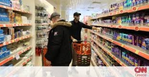 &Kappa;&omicron;&rho;&omega;&nu;&omicron;ϊό&sigmaf;: &Tau;&iota; &mu;&pi;&omicron;&rho;&omicron;ύ&mu;&epsilon; &kappa;&alpha;&iota; &tau;&iota; ό&chi;&iota; &nu;&alpha; &alpha;&gamma;&omicron;&rho;ά&zeta;&omicron;&upsilon;&mu;&epsilon; &alpha;&pi;ό &sigma;ή&mu;&epsilon;&rho;&alpha; &sigma;&tau;&alpha; &sigma;&omicron;ύ&pi;&epsilon;&rho; &mu;ά&rho;&kappa;&epsilon;&tau;