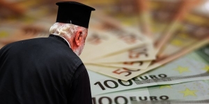&laquo;&Pi;&alpha;&pi;ά&sigmaf;&raquo; &mu;&epsilon; &kappa;&alpha;&lambda;ά&sigma;&nu;&iota;&kappa;&omicron;&phi; ά&rho;&pi;&alpha;&xi;&epsilon; 130.000 &epsilon;&upsilon;&rho;ώ &alpha;&pi;ό &tau;&rho;ά&pi;&epsilon;&zeta;&alpha;