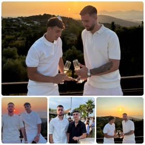 Κολλητοί εντός κι εκτός γηπέδων:Διακοπές στην Κώ για Κυριόπουλο και Προδρομίτη