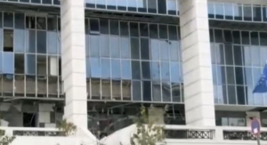 &Iota;&sigma;&chi;&upsilon;&rho;ή έ&kappa;&rho;&eta;&xi;&eta; &beta;ό&mu;&beta;&alpha;&sigmaf; &sigma;&tau;&omicron; &Epsilon;&phi;&epsilon;&tau;&epsilon;ί&omicron; &Alpha;&theta;&eta;&nu;ώ&nu;