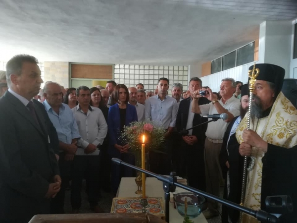 &Omicron;&rho;&kappa;ί&sigma;&tau;&eta;&kappa;&epsilon; &delta;ή&mu;&alpha;&rho;&chi;&omicron;&sigmaf; A&gamma;&rho;ά&phi;&omega;&nu; &omicron; &Alpha;&lambda;έ&xi;&eta;&sigmaf; &Kappa;&alpha;&rho;&delta;&alpha;&mu;&pi;ί&kappa;&eta;&sigmaf;:"Eί&mu;&alpha;&sigma;&tau;&epsilon; &epsilon;&delta;ώ &gamma;&iota;&alpha; &nu;&alpha; &upsilon;&pi;&eta;&rho;&epsilon;&tau;ή&sigma;&omicron;&upsilon;&mu;&epsilon; &tau;&omicron;&nu; &pi;&omicron;&lambda;ί&tau;&eta;"