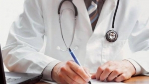 &Epsilon;&upsilon;&rho;&upsilon;&tau;ά&nu;&alpha;&sigmaf; &kappa;&alpha;&rho;&delta;&iota;&omicron;&lambda;ό&gamma;&omicron;&sigmaf; &pi;&rho;&omicron;&sigma;&phi;έ&rho;&epsilon;&iota; &tau;&omicron; &epsilon;&pi;ί&delta;&omicron;&mu;&alpha; &tau;&omega;&nu; 600 &epsilon;&upsilon;&rho;ώ &sigma;&tau;&omicron;&nu; &alpha;&gamma;ώ&nu;&alpha; &kappa;&alpha;&tau;ά &tau;&eta;&sigmaf; &pi;&alpha;&nu;&delta;&eta;&mu;ί&alpha;&sigmaf;