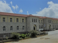 &Beta;&alpha;&nu;&delta;&alpha;&lambda;&iota;&sigma;&mu;&omicron;ί &kappa;&alpha;&iota; &delta;&iota;&alpha;&rho;&rho;ή&xi;&epsilon;&iota;&sigmaf; &sigma;&epsilon; &sigma;&chi;&omicron;&lambda;&epsilon;ί&alpha; &tau;&omicron;&upsilon; &Kappa;&alpha;&rho;&pi;&epsilon;&nu;&eta;&sigma;ί&omicron;&upsilon;