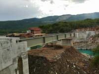 Ά&gamma;&rho;&alpha;&phi;&alpha;:&Beta;&lambda;έ&pi;&omicron;&upsilon;&nu; &tau;&omicron; έ&rho;&gamma;&omicron; &kappa;&alpha;&tau;&alpha;&sigma;&kappa;&epsilon;&upsilon;ή&sigmaf; &tau;&eta;&sigmaf; &nu;έ&alpha;&sigmaf; &gamma;έ&phi;&upsilon;&rho;&alpha;&sigmaf; &Tau;έ&mu;&pi;&lambda;&alpha;&sigmaf; &nu;&alpha; &pi;&rho;&omicron;&chi;&omega;&rho;ά&epsilon;&iota; ...&mu;&epsilon; &rho;&upsilon;&theta;&mu;&omicron;ύ&sigmaf; &chi;&epsilon;&lambda;ώ&nu;&alpha;&sigmaf;