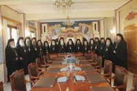 &Iota;&epsilon;&rho;ά &Sigma;ύ&nu;&omicron;&delta;&omicron;&sigmaf;:&Alpha;&nu;&omicron;&iota;&kappa;&tau;έ&sigmaf; &epsilon;&kappa;&kappa;&lambda;&eta;&sigma;ί&epsilon;&sigmaf; &mu;ό&nu;&omicron; &gamma;&iota;&alpha; &kappa;&alpha;&tau;΄&iota;&delta;ί&alpha;&nu; &pi;&rho;&omicron;&sigma;&epsilon;&upsilon;&chi;ή