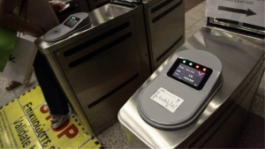 &Kappa;&lambda;&epsilon;ί&nu;&omicron;&upsilon;&nu; &sigma;ή&mu;&epsilon;&rho;&alpha; &omicron;&iota; &mu;&pi;ά&rho;&epsilon;&sigmaf; &sigma;&epsilon; 16 &sigma;&tau;&alpha;&theta;&mu;&omicron;ύ&sigmaf; &tau;&omicron;&upsilon; &mu;&epsilon;&tau;&rho;ό