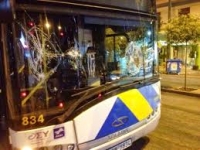 &Sigma;&upsilon;&nu;&epsilon;&lambda;ή&phi;&theta;&eta; 22&chi;&rho;&omicron;&nu;&omicron;&sigmaf; &pi;&omicron;&upsilon; &epsilon;&pi;&iota;&tau;έ&theta;&eta;&kappa;&epsilon; &sigma;&epsilon; &lambda;&epsilon;&omega;&phi;&omicron;&rho;&epsilon;ί&omicron; &tau;&rho;&alpha;&upsilon;&mu;&alpha;&tau;ί&zeta;&omicron;&nu;&tau;&alpha;&sigmaf; &omicron;&delta;&eta;&gamma;ό &kappa;&alpha;&iota; &epsilon;&pi;&iota;&beta;ά&tau;&eta;
