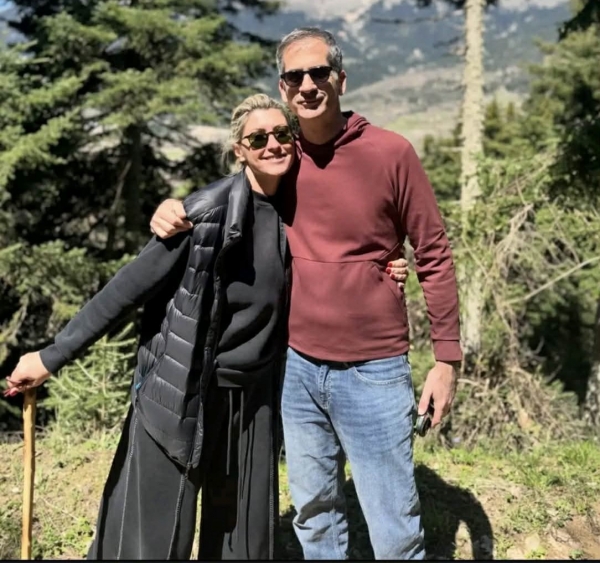 &Eta; &Sigma;ί&alpha; &kappa;&rho;&alpha;&tau;ά&epsilon;&iota; &tau;&eta;&nu; &kappa;&lambda;ί&tau;&sigma;&alpha; &kappa;&alpha;&iota; &omicron; &Kappa;ώ&sigma;&tau;&alpha;&sigmaf; &tau;&eta;&nu; &alpha;&nu;ά&sigma;&alpha; &tau;&omicron;&upsilon;- &Omicron;&iota;&kappa;&omicron;&gamma;&epsilon;&nu;&epsilon;&iota;&alpha;&kappa;έ&sigmaf; &sigma;&tau;&iota;&gamma;&mu;έ&sigmaf; &sigma;&tau;&alpha; &psi;&eta;&lambda;ά!