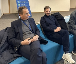 &Sigma;&tau;&alpha;&sigmaf; ..&Beta;&rho;&upsilon;&xi;έ&lambda;&lambda;&alpha;&sigmaf; &omicron; &Chi;&alpha;&rho;&alpha;&lambda;&alpha;&mu;&pi;ό&pi;&omicron;&upsilon;&lambda;&omicron;&sigmaf; &mu;&epsilon; &tau;&omicron; &beta;&lambda;έ&mu;&mu;&alpha; &sigma;&tau;&eta;&nu; ..&mu;&omicron;&nu;&omicron;&epsilon;&delta;&rho;&iota;&kappa;ή(2027)