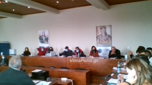 Ά&gamma;&rho;&alpha;&phi;&alpha;:"&Pi;&upsilon;&rho; &omicron;&mu;&alpha;&delta;ό&nu;" &tau;&eta;&sigmaf; &Alpha;&nu;&tau;&iota;&pi;&omicron;&lambda;ί&tau;&epsilon;&upsilon;&sigma;&eta;&sigmaf; &kappa;&alpha;&tau;ά &tau;&omicron;&upsilon; &mu;&eta;&chi;&alpha;&nu;&iota;&kappa;&omicron;ύ &tau;&eta;&sigmaf; &tau;&epsilon;&chi;&nu;&iota;&kappa;ή&sigmaf; &upsilon;&pi;&eta;&rho;&epsilon;&sigma;ί&alpha;&sigmaf; &Nu;ί&kappa;&omicron;&upsilon; &Gamma;&kappa;&omicron;&rho;ό&gamma;&iota;&alpha;(&Beta;ί&nu;&tau;&epsilon;&omicron;)