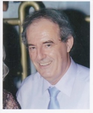 &Eta; &alpha;&kappa;&rho;&alpha;ί&alpha; &kappa;&alpha;&lambda;&omicron;&sigma;ύ&nu;&eta;..