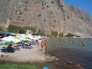 &Alpha;&iota;&tau;&omega;&lambda;/&nu;ί&alpha;:&Phi;&omega;&tau;&iota;ά &alpha;&nu;&alpha;&sigma;&tau;ά&tau;&omega;&sigma;&epsilon; &tau;&omicron;&upsilon;&sigmaf; &lambda;&omicron;&upsilon;ό&mu;&epsilon;&nu;&omicron;&upsilon;&sigmaf; &sigma;&tau;&eta;&nu; &pi;&alpha;&rho;&alpha;&lambda;ί&alpha; &Kappa;&rho;&upsilon;&omicron;&nu;&epsilon;&rho;ί&omicron;&upsilon;