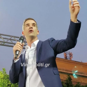 &Omicron; Kώ&sigma;&tau;&alpha;&sigmaf; &Mu;&pi;&alpha;&kappa;&omicron;&gamma;&iota;ά&nu;&nu;&eta;&sigmaf; "&mu;έ&nu;&epsilon;&iota; &sigma;&pi;ί&tau;&iota;"-&Delta;&epsilon;ί&tau;&epsilon; &pi;ώ&sigmaf; &gamma;&upsilon;&mu;&nu;ά&zeta;&epsilon;&tau;&alpha;&iota; &sigma;&tau;&eta;&nu; &omicron;&iota;&kappa;ί&alpha; &tau;&omicron;&upsilon;