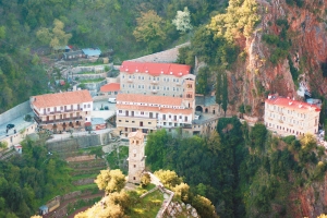 Μονοήμερη στο Καρπενήσι: Ξεστραβωθείτε, Μισέλληνες