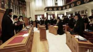 &Mu;&alpha;&rho;&alpha;&theta;ώ&nu;&iota;&alpha; &sigma;&upsilon;&nu;&epsilon;&delta;&rho;ί&alpha;&sigma;&eta; &tau;&eta;&sigmaf; &Iota;&epsilon;&rho;&alpha;&rho;&chi;ί&alpha;&sigmaf;-&Pi;&alpha;&rho;&alpha;&mu;έ&nu;&omicron;&upsilon;&nu; &sigma;&tau;&omicron; &Delta;&eta;&mu;ό&sigma;&iota;&omicron; &omicron;&iota; &iota;&epsilon;&rho;&epsilon;ί&sigmaf;