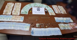 &Beta;&rho;έ&theta;&eta;&kappa;&alpha;&nu; &tau;&alpha; &kappa;&lambda;&omicron;&pi;&iota;&mu;&alpha;ί&alpha; &tau;&omega;&nu; &alpha;&pi;&alpha;&tau;&epsilon;ώ&nu;&omega;&nu; &pi;&omicron;&upsilon; &lambda;ή&sigma;&tau;&epsilon;&psi;&alpha;&nu; &eta;&lambda;&iota;&kappa;&iota;&omega;&mu;έ&nu;&eta; &sigma;&tau;&omicron; &Kappa;&alpha;&rho;&pi;&epsilon;&nu;ή&sigma;&iota;(&Beta;ί&nu;&tau;&epsilon;&omicron;+&Phi;ώ&tau;&omicron;)