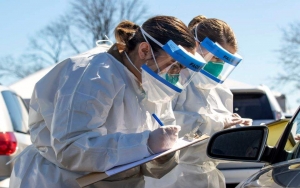 &Kappa;&omicron;&rho;&omega;&nu;&omicron;ϊό&sigmaf;:&Gamma;&iota;&alpha; &kappa;ά&theta;&epsilon; &epsilon;&pi;&iota;&beta;&epsilon;&beta;&alpha;&iota;&omega;&mu;έ&nu;&omicron; &kappa;&rho;&omicron;ύ&sigma;&mu;&alpha; &mu;&pi;&omicron;&rho;&epsilon;ί &nu;&alpha; &upsilon;&pi;ά&rho;&chi;&omicron;&upsilon;&nu; ά&lambda;&lambda;&alpha;... &delta;έ&kappa;&alpha;