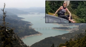 &Epsilon;&upsilon;&rho;&upsilon;&tau;&alpha;&nu;ί&alpha;:&Kappa;&omicron;&rho;&upsilon;&phi;ώ&nu;&epsilon;&tau;&alpha;&iota; &eta; &alpha;&gamma;&omega;&nu;ί&alpha; &gamma;&iota;&alpha; &tau;&eta;&nu; 48&chi;&rho;&omicron;&nu;&eta; &alpha;&gamma;&nu;&omicron;&omicron;ύ&mu;&epsilon;&nu;&eta; &sigma;&tau;&alpha; Ά&gamma;&rho;&alpha;&phi;&alpha;-Ό&lambda;&alpha; &tau;&alpha; &nu;έ&alpha; &sigma;&tau;&omicron;&iota;&chi;&epsilon;ί&alpha;