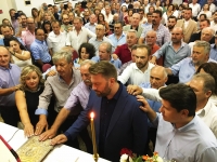 &Omicron;&rho;&kappa;ί&sigma;&tau;&eta;&kappa;&epsilon; &nu;έ&omicron;&sigmaf; &delta;ή&mu;&alpha;&rho;&chi;&omicron;&sigmaf; &Alpha;&rho;&gamma;&iota;&theta;έ&alpha;&sigmaf; &omicron; &Alpha;&nu;&delta;&rho;έ&alpha;&sigmaf; &Sigma;&tau;&epsilon;&rho;&gamma;ί&omicron;&upsilon;(&Phi;ώ&tau;&omicron;)