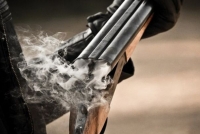 &Sigma;&kappa;ό&tau;&omega;&sigma;&epsilon; &tau;&omicron;&nu; &pi;&rho;ό&epsilon;&delta;&rho;&omicron; &tau;&omicron;&upsilon; &chi;&omega;&rho;&iota;&omicron;ύ &tau;&omicron;&upsilon; &mu;έ&rho;&alpha; &mu;&epsilon;&sigma;&eta;&mu;έ&rho;&iota;