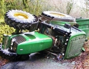 &Tau;&rho;&alpha;&gamma;&omega;&delta;ί&alpha; &sigma;&tau;&omicron; &Rho;έ&theta;&upsilon;&mu;&nu;&omicron;: &Nu;&epsilon;&kappa;&rho;ό&sigmaf; 17&chi;&rho;&omicron;&nu;&omicron;&sigmaf; &alpha;&pi;ό &alpha;&nu;&alpha;&tau;&rho;&omicron;&pi;ή &tau;&rho;&alpha;&kappa;&tau;έ&rho;