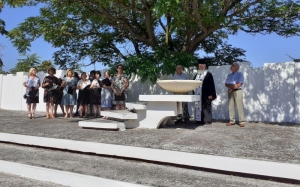 &Mu;&nu;ή&mu;&epsilon;&sigmaf; &amp; &sigma;&upsilon;&gamma;&kappa;ί&nu;&eta;&sigma;&eta; &sigma;&tau;&omicron; &mu;&nu;&eta;&mu;ό&sigma;&upsilon;&nu;&omicron; &tau;&omega;&nu; &epsilon;&kappa;&tau;&epsilon;&lambda;&epsilon;&sigma;&theta;έ&nu;&tau;&omega;&nu; &tau;&omicron;&upsilon; 1944 &sigma;&tau;&alpha; &Kappa;&alpha;&lambda;ύ&beta;&iota;&alpha; &Alpha;&gamma;&rho;&iota;&nu;ί&omicron;&upsilon;