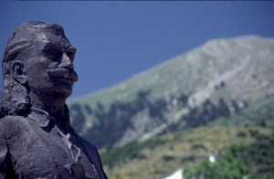 &Kappa;&alpha;&tau;&sigma;&alpha;&nu;&tau;ώ&nu;&eta;&sigmaf;:O &Alpha;&epsilon;&tau;ό&sigmaf; &tau;&omega;&nu; &Alpha;&gamma;&rho;ά&phi;&omega;&nu;,&tau;&omicron; &Lambda;&iota;&omicron;&nu;&tau;ά&rho;&iota; &tau;&eta;&sigmaf; &Kappa;&lambda;&epsilon;&phi;&tau;&omicron;&upsilon;&rho;&gamma;&iota;ά&sigmaf;