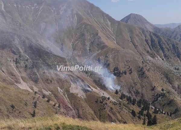 Ά&gamma;&rho;&alpha;&phi;&alpha;:&Upsilon;&pi;ό &mu;&epsilon;&rho;&iota;&kappa;ό έ&lambda;&epsilon;&gamma;&chi;&omicron; &eta; &phi;&omega;&tau;&iota;ά &sigma;&tau;&omicron; &Alpha;&sigma;&pi;&rho;ό&rho;&epsilon;&mu;&alpha;(&Beta;ί&nu;&tau;&epsilon;&omicron;)