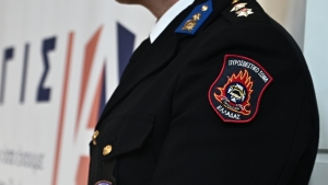 &Pi;&upsilon;&rho;&omicron;&sigma;&beta;&epsilon;&sigma;&tau;&iota;&kappa;ό &Sigma;ώ&mu;&alpha; :&Sigma;&upsilon;&nu;&epsilon;&chi;ί&zeta;&omicron;&nu;&tau;&alpha;&iota; &omicron;&iota; &kappa;&rho;ί&sigma;&epsilon;&iota;&sigmaf;-&Pi;&omicron;&iota;&omicron;&iota; &pi;&rho;&omicron;ά&gamma;&omicron;&nu;&tau;&alpha;&iota; &kappa;&alpha;&iota; &pi;&omicron;&iota;&omicron;&iota; &alpha;&pi;&omicron;&sigma;&tau;&rho;&alpha;&tau;&epsilon;ύ&omicron;&nu;&tau;&alpha;&iota;