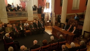 &Omicron; &delta;ή&mu;&omicron;&sigmaf; &Kappa;&alpha;&rho;&pi;&epsilon;&nu;&eta;&sigma;ί&omicron;&upsilon; &sigma;&tau;&eta;&nu; &epsilon;&kappa;&delta;ή&lambda;&omega;&sigma;&eta; &gamma;&iota;&alpha; &tau;&alpha; 35 &chi;&rho;ό&nu;&iota;&alpha; &Omicron;&Alpha;&Sigma;&Pi;