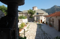 &laquo;&Pi;&rho;ά&sigma;&iota;&nu;&omicron; &phi;&omega;&sigmaf;&raquo; &gamma;&iota;&alpha; &tau;&eta;&nu; &epsilon;&pi;&iota;&sigma;&kappa;&epsilon;&upsilon;ή &tau;&eta;&sigmaf; &Mu;&omicron;&nu;ή&sigmaf; &Sigma;&pi;&eta;&lambda;&iota;ώ&tau;&iota;&sigma;&sigma;&alpha;&sigmaf; &sigma;&tau;&eta;&nu; &Alpha;&rho;&gamma;&iota;&theta;έ&alpha;